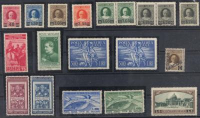 **/* - Sammlung Vatikan ca. 1929/1951, - Briefmarken