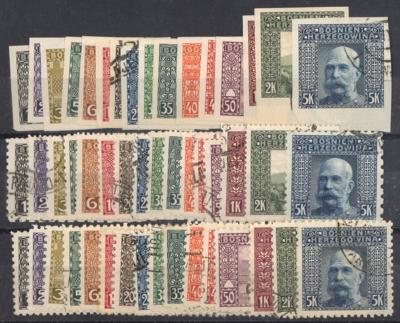 */**/gestempelt/Briefstück/(*) - Reichh. Lagerbestand Bosnien mit Zähnungen, - Briefmarken