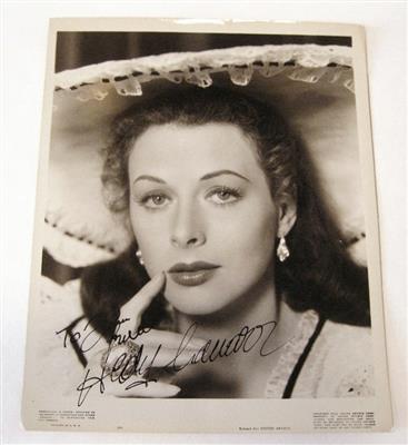 Lamarr, Hedy, - Autographen