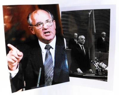 Gorbatschow, Michail, - Autographs, manuscripts, certificates