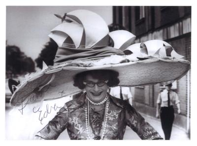 Dame Edna Everage, - Autographs, manuscripts, documents