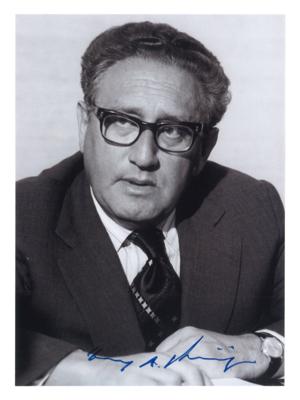 Kissinger, Henry, - Autographen, Handschriften, Urkunden