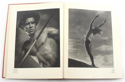 Riefenstahl, L. - Bücher und dekorative Grafik