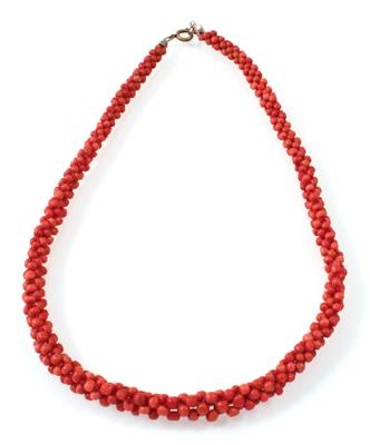 Halskette aus Korallengeflecht - Klenoty