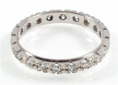 Diamantmemoryring zus. ca. 0,80 ct - Schmuck Abendauktion