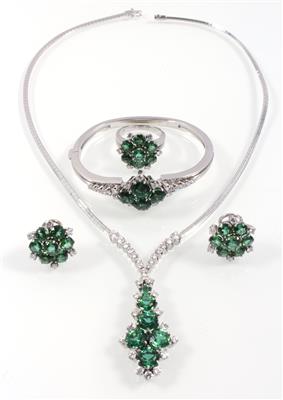Brillant-Turmalin-Damenschmuckgarnitur zus. ca. 4 ct - Jewellery