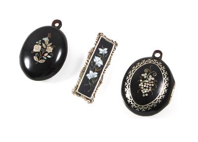 Pietra Dura Brosche, 2 Medaillons aus Gagat - Jewellery