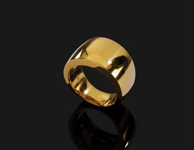 Pomellato Ring - Exquisite jewellery