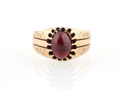 Granatring - Exquisite jewellery