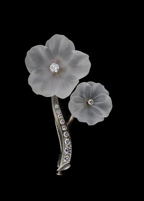 Schmuckstein Brillantbrosche - Exquisite jewellery