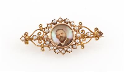 Halbperlen Brosche - Exquisite jewellery