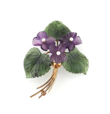 Kulturperlen Amethyst Nephrit Brosche - Exquisite jewellery