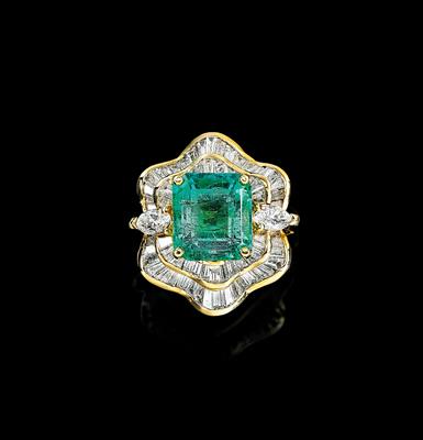 Diamant Smaragdring - Erlesene Juwelen und Exklusive Schreibwaren Weihnachtsauktion