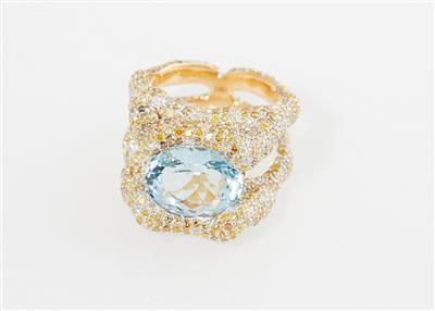 Aquamarinring mit künstlich farbveränderten Brillanten - Exquisite jewellery