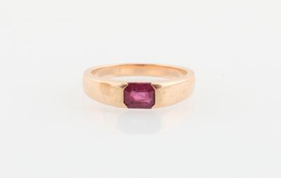 Rubin Ring - Exquisite jewellery