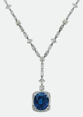 Collier mit Saphir 32,34 ct und Diamanten zus. ca.44,40 ct - Erlesener Schmuck Walzerzauber