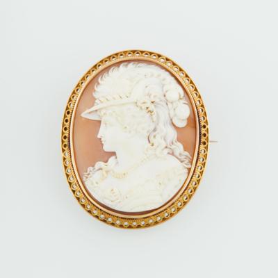 Muschelcamee Brosche - Exquisite jewellery