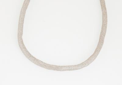 Strickcollier - Exquisite jewellery