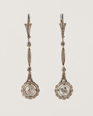 Altschliffdiamant Ohrgehänge zus. ca. 0,80 ct - Exquisite jewellery