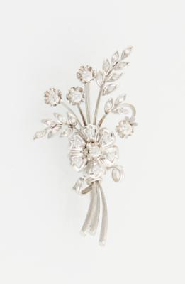 Diamant Blütenbrosche zus. ca.1 ct - Erlesener Schmuck - Walzertraum