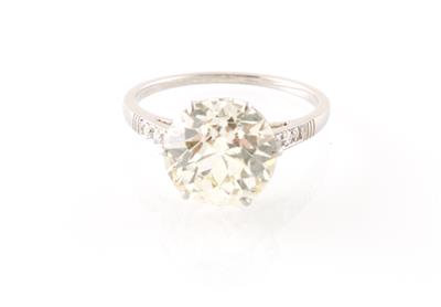 Diamantring zus. ca. 3,65 ct - Exklusive Diamanten und Farbsteine