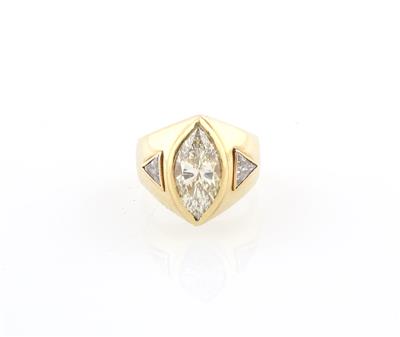 Diamantring zus. ca. 4,15 ct - Exklusive Diamanten und Farbsteine