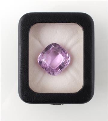 Kunzit 39,20 ct - Exclusive diamonds and gems