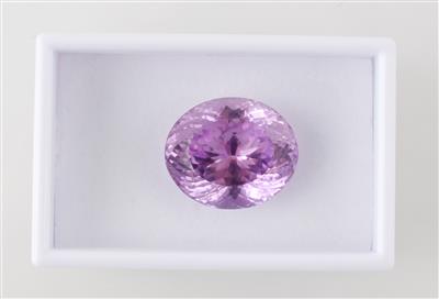 Kunzit 37,65 ct - Exclusive diamonds and gems