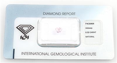 Loser Diamant im Herzschliff 0,32 ct Light Purplish Pink Natural Color - Exclusive diamonds and gems