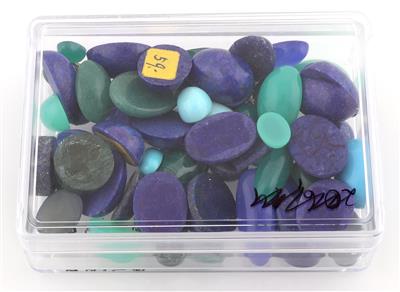 Lot aus losen Chalzedonen tlw. gefärbt, Lapis Lazuli, Amazonite, Türkise behandelt, Malachite 94,5 g - Exkluzivní diamanty a drahokamy