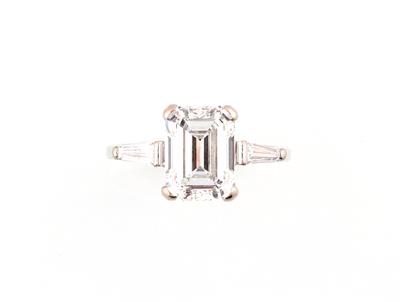 Diamantring zus. ca. 3 ct - Exklusive Diamanten und Farbsteine