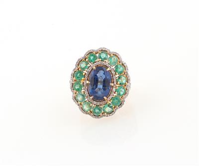 Smaragd Kyanitring - Exklusive Diamanten und Farbsteine