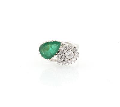 Smaragd Brillant Ring - Exklusive Diamanten und Farbsteine
