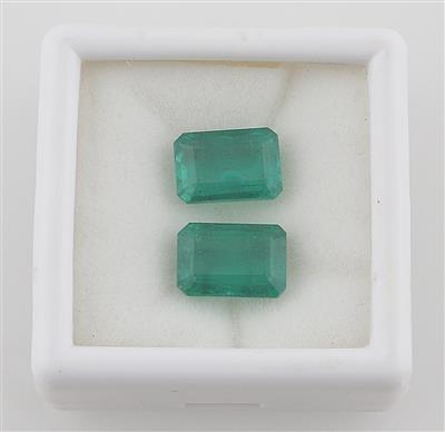 2 lose Smaragde 7,63 ct - Exklusive Diamanten und Farbsteine