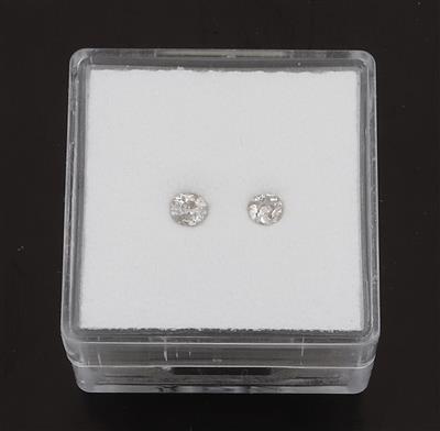 2 lose Altschliffdiamanten zus. 0,26 ct J-K/p1 - Exklusive Diamanten und Farbsteine