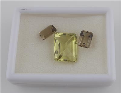 1 loser Lemoncitrin 45,5 ct 2 lose Rauchquarze zus. 15,1 ct - Exkluzivní diamanty a drahokamy