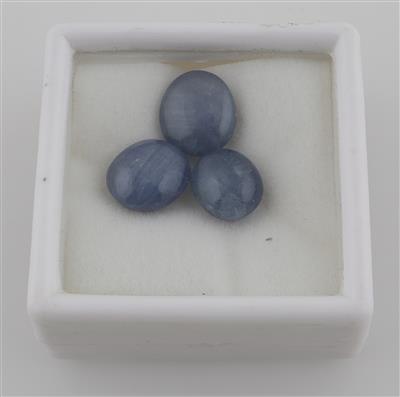 3 lose Sternsaphire zus. 19,60 ct - Exklusive Diamanten und Farbsteine