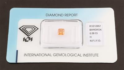 Natural Fancy Intense Yellow Orange Diamant 0,58 ct - Diamonds Only