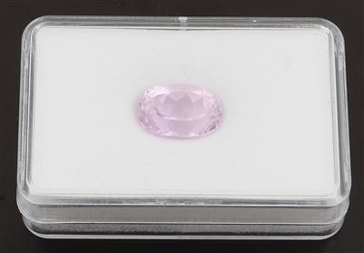 Loser Kunzit 10,90 ct - Exclusive diamonds and gems