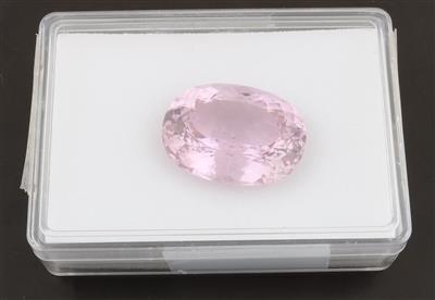 Loser Kunzit 94 ct - Exclusive diamonds and gems