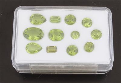 Lot lose Peridote zus.16,69 ct - Exklusive Farbsteine