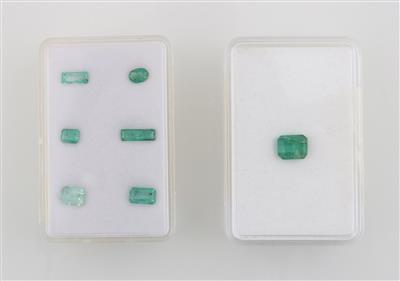 Lot lose Smaragde zus.4,66 ct - Exclusive diamonds and gems