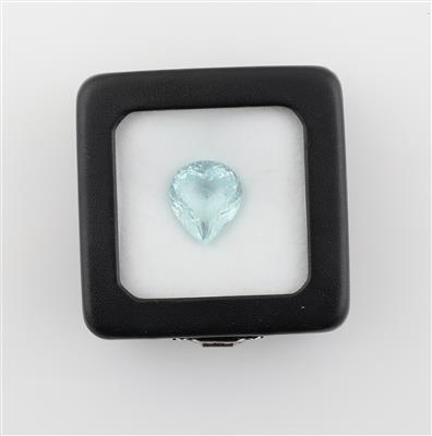 Loser Aquamarin 14,71 ct - Exklusive Farbsteine