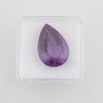 Loser Amethyst 33,70 ct - Exklusive Farbsteine