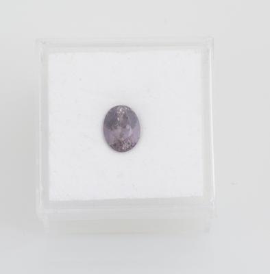 Loser unbehandelter Brownish Purple Saphir 1,66 ct - Exkluzivní diamanty a drahokamy