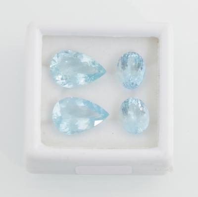 4 lose Aquamarine zus.17,50 ct - Exquisite jewellery