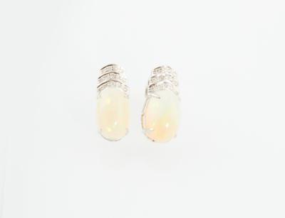 Brillant Opal Ohrstecker - Exclusive Gemstones