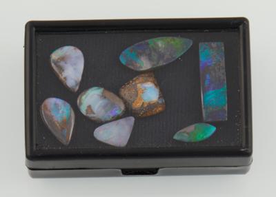 8 lose Boulderopale zus. 29,10 ct - Exquisite gemstones