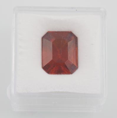 Loser Granat 8,60 ct - Exklusive Farbsteine