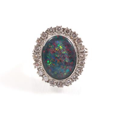 Opal Brillantring - Jewellery